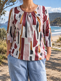 Lucinda | Flowy Three-Quarter Blouse