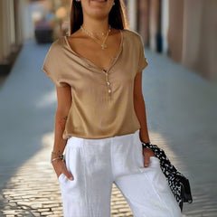 Evie | Timeless Chic Tee
