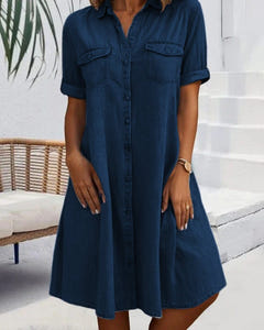 Marleen | Chic Buttoned Dress
