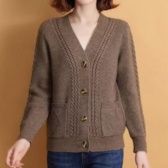 Monique | Soft Knit V-Neck Sweater