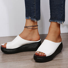 Frieda | Orthopaedic Slip-On Sandals