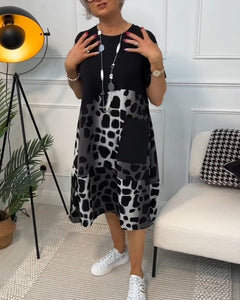Ellie | Relaxed Print Midi Dress with Pockets