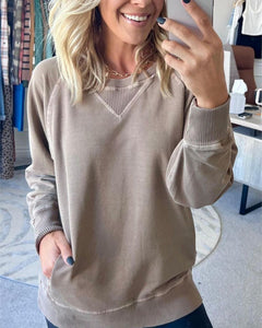 Terri | Ribbed Pocket Pullover Sweater