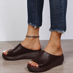 Frieda | Orthopaedic Slip-On Sandals