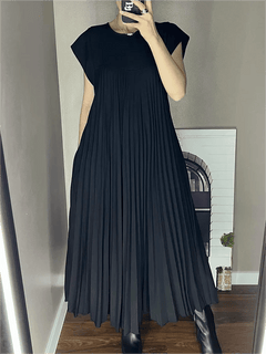 Fern | Pleated Maxi Dress
