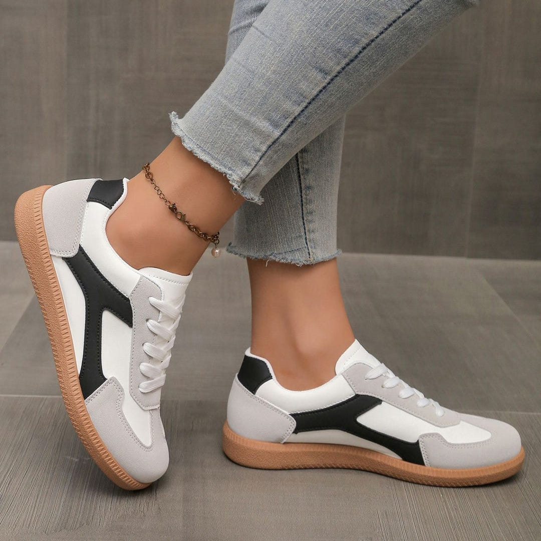 Shelby | Orthopaedic Trainers