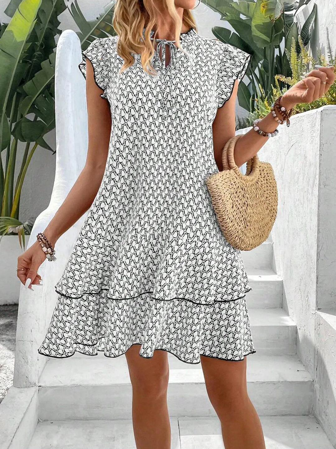 Tess | Elegant Floral Midi Dress