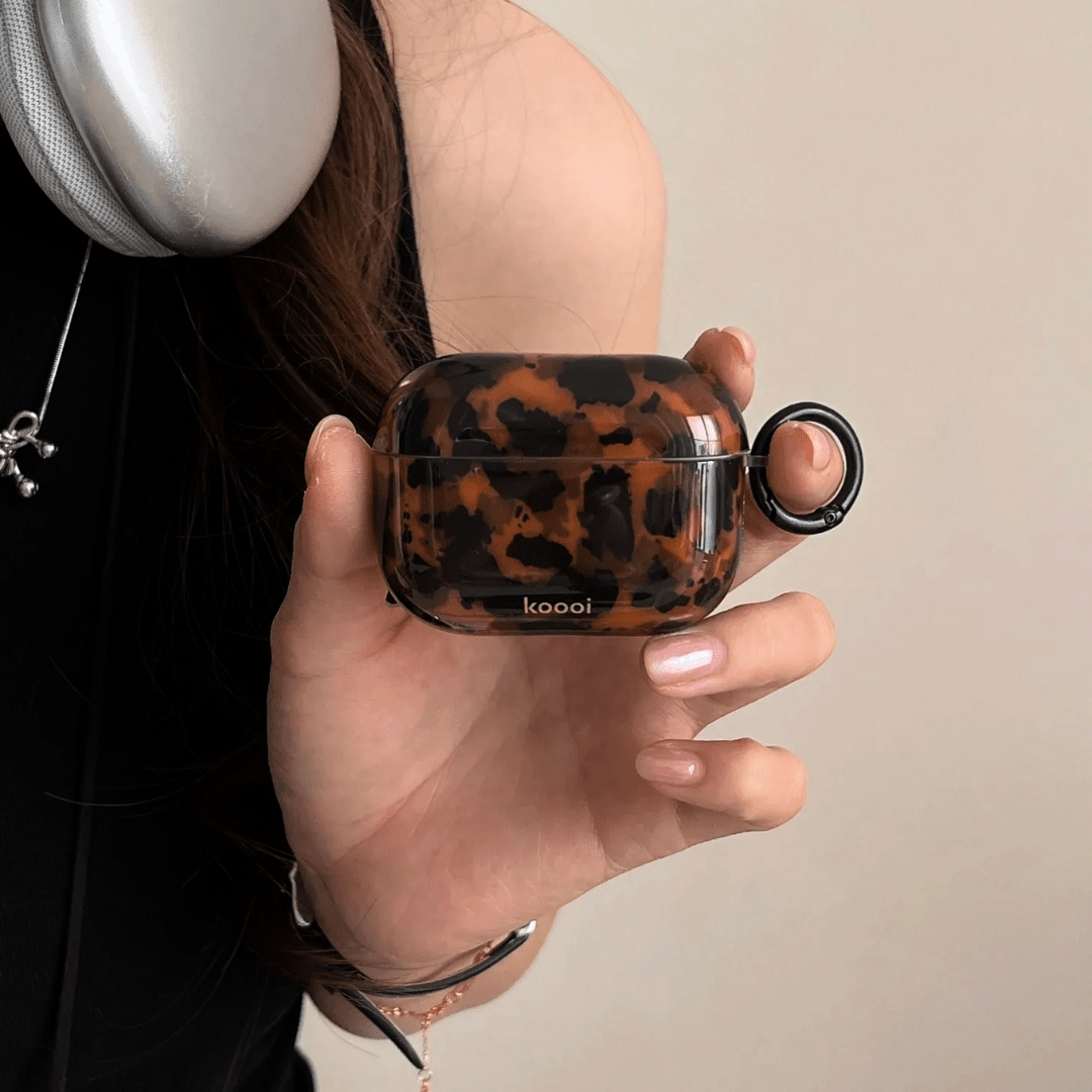 Rhonwen | Leopard Print AirPods Case