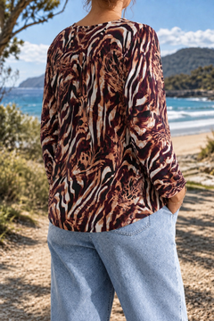 Thea blouse, side-back view