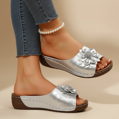 Vnona | Ergonomic Floral Sandal
