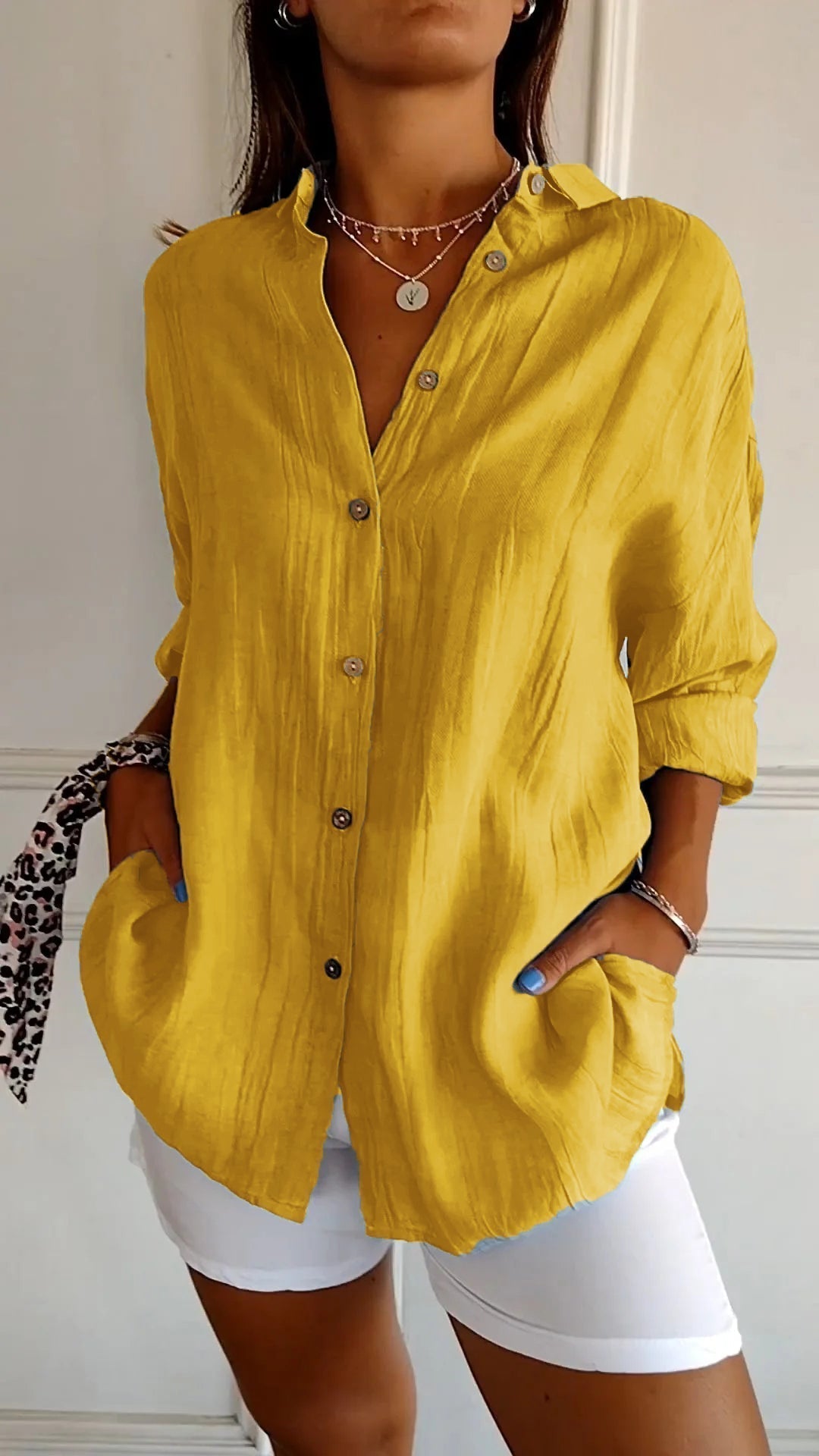 Yolanda | Airy Pleated Blouse