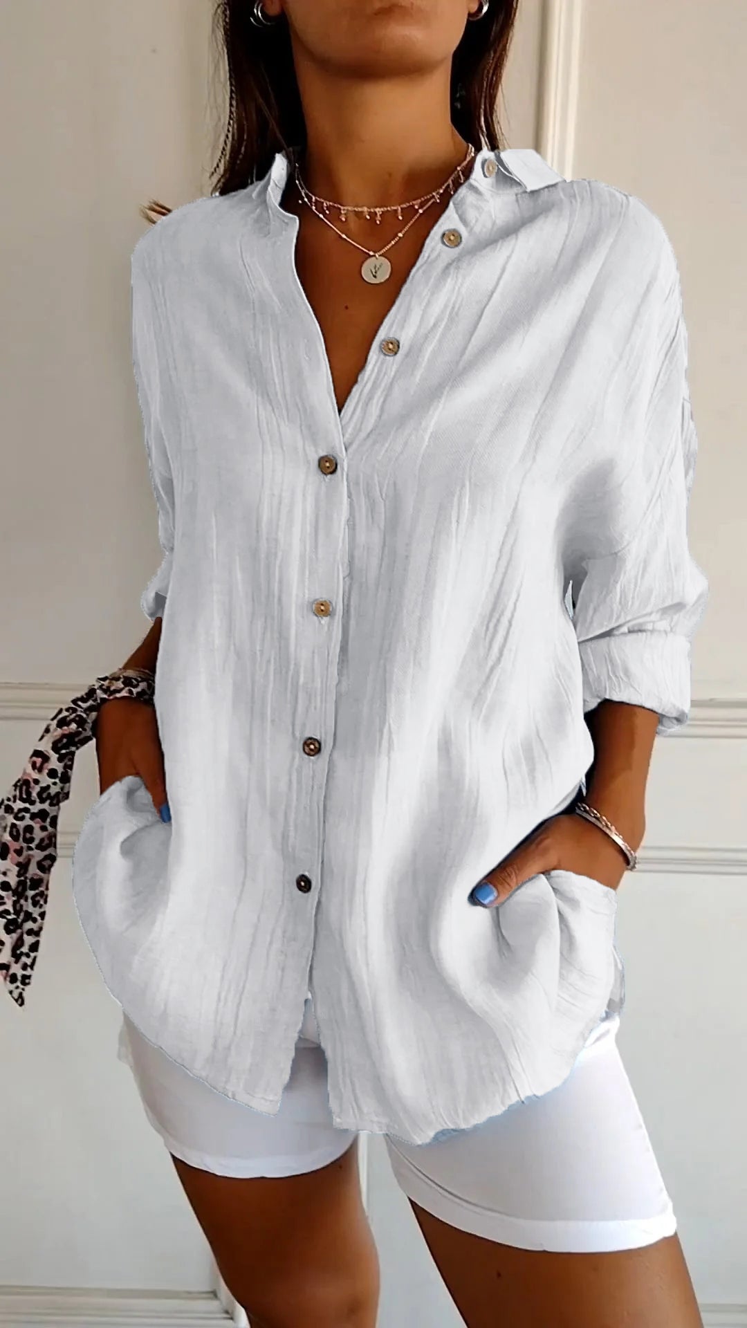 Yolanda | Airy Pleated Blouse