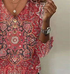 Mandy | Red Print 3/4 Sleeve V-Neck Top
