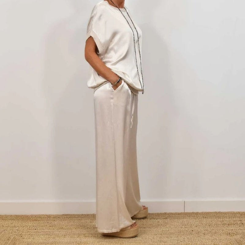 Oleta | Timeless Two-Piece Suit