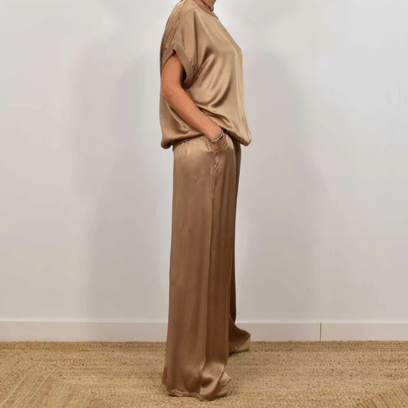 Oleta | Timeless Two-Piece Suit
