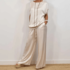 Oleta | Timeless Two-Piece Suit