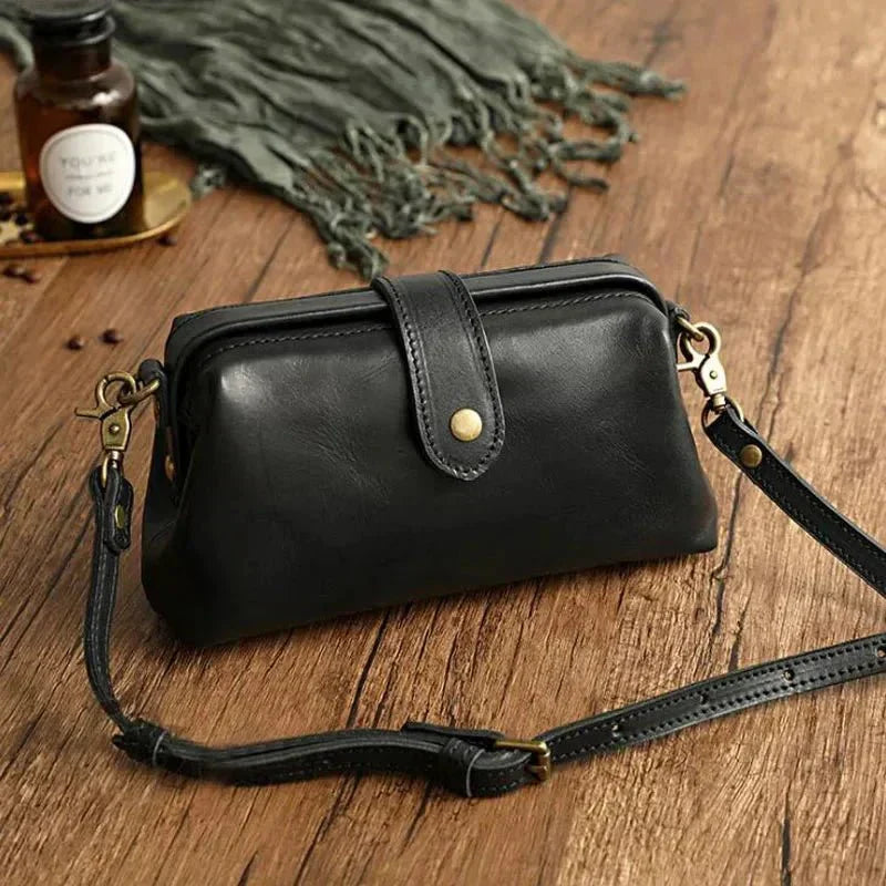 Leonora | Refined Leather Shoulder Bag