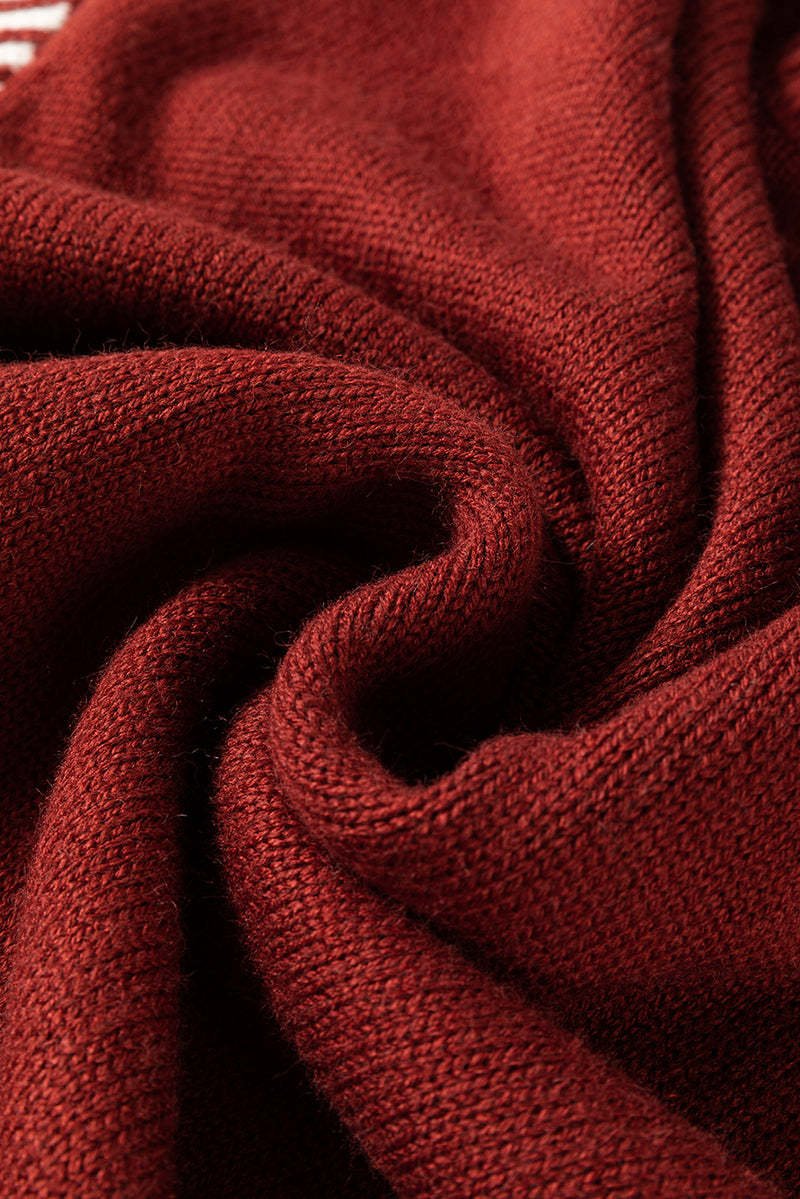 Tudur | Chic Contrast Sweater