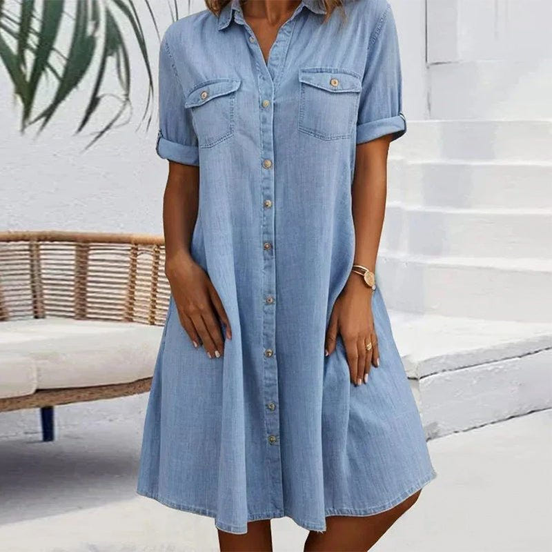 Marleen | Chic Buttoned Dress
