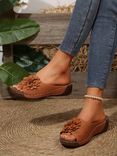 Vnona | Ergonomic Floral Sandal