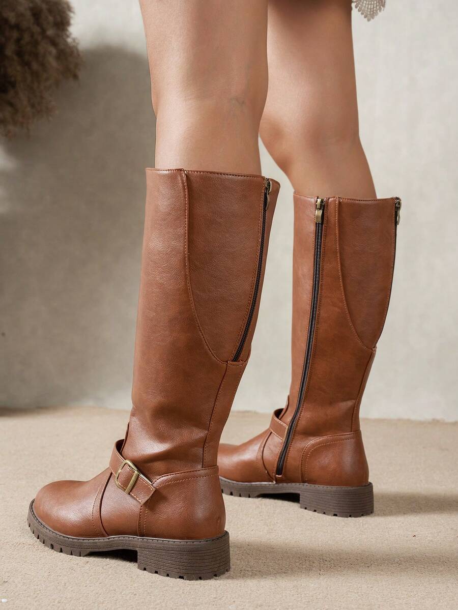 Fearchar | Tall Leather Buckle Boot