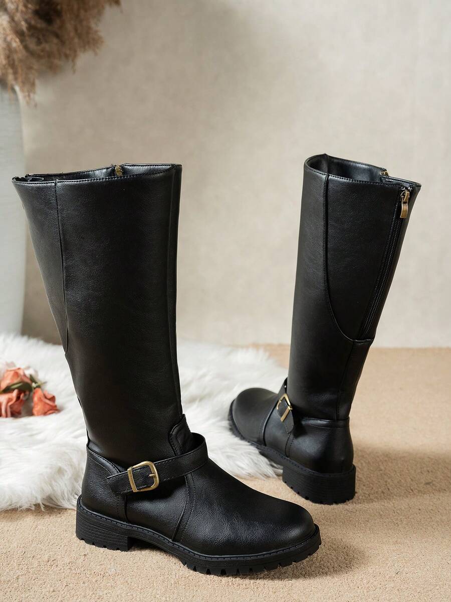 Fearchar | Tall Leather Buckle Boot