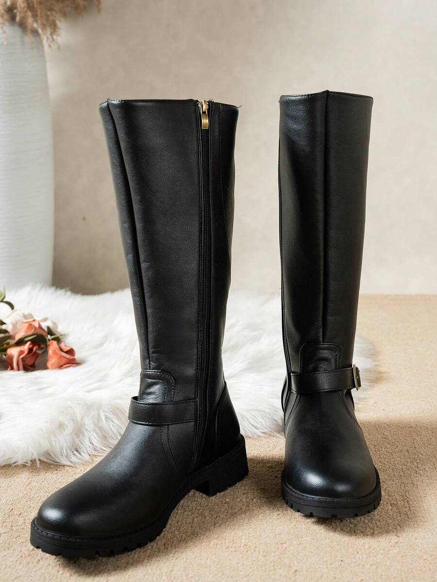 Fearchar | Tall Leather Buckle Boot