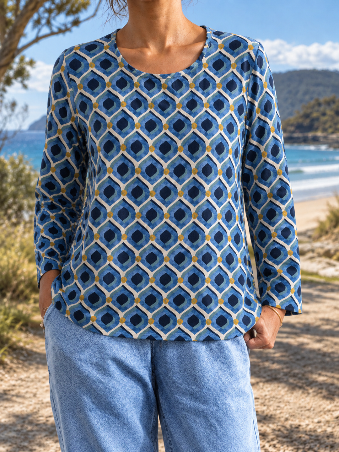 Alethea | Contrast Long-Sleeve Top