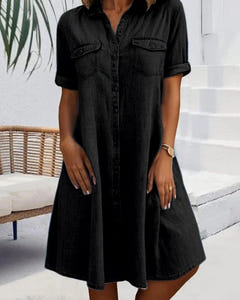 Marleen | Chic Buttoned Dress