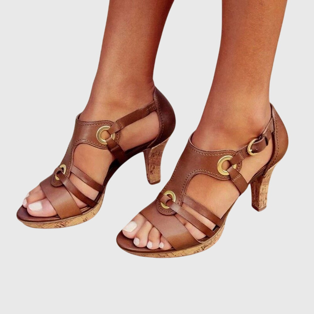 Oakley | Orthopaedic Heeled Sandals