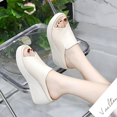 Sina | Minimalist Wedge Sandal