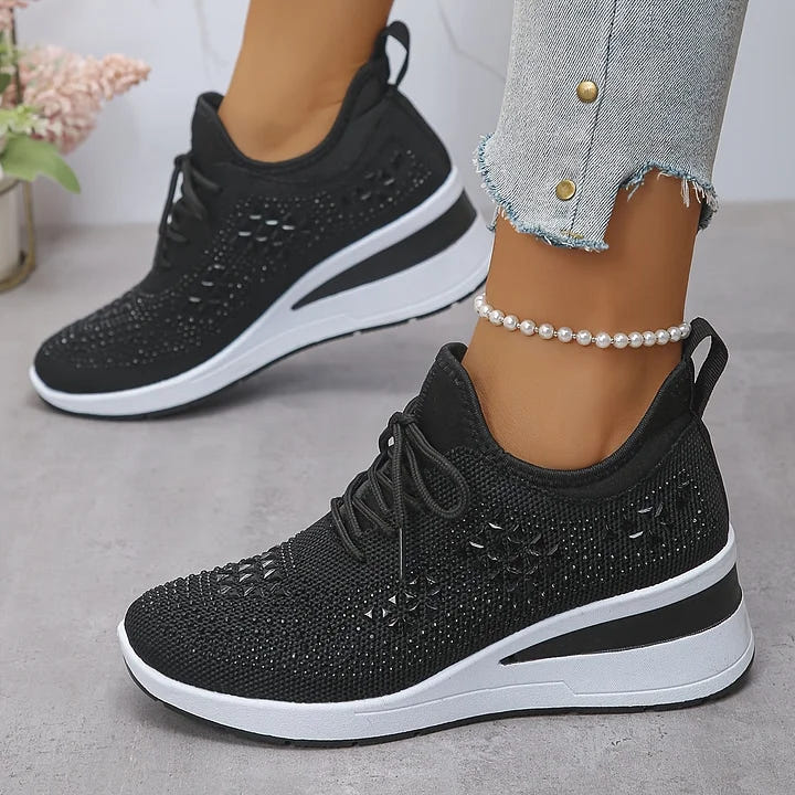 Iolanthe | Orthopedic Lace-Up Sneaker