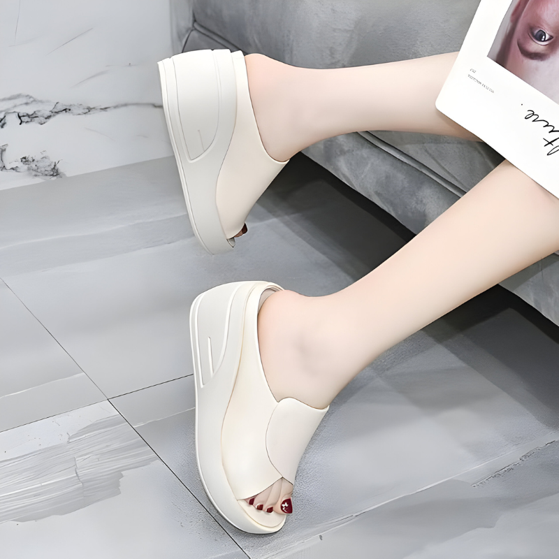 Sina | Minimalist Wedge Sandal