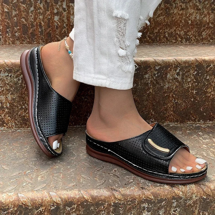 Idora | Classic Urban Wedge Sandals