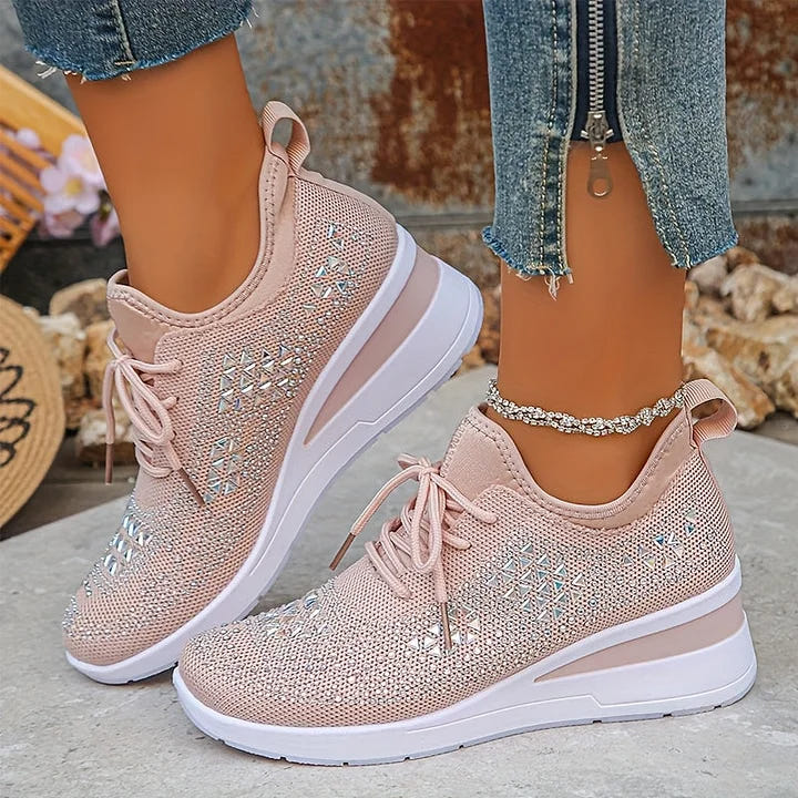 Iolanthe | Orthopedic Lace-Up Sneaker