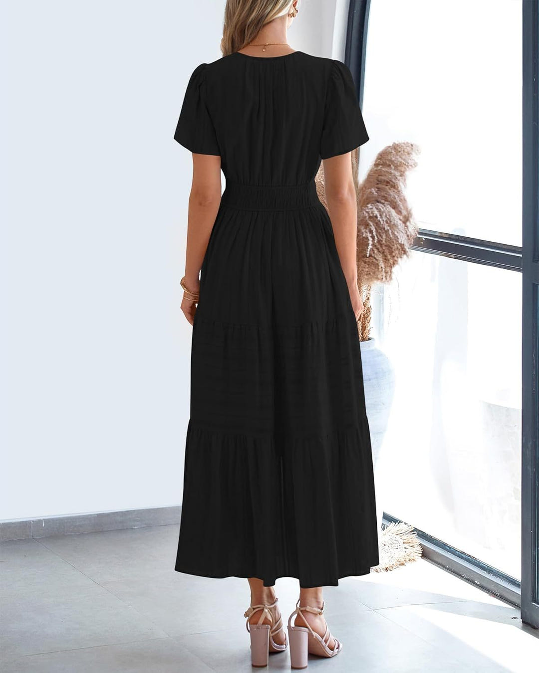 Urszula | Graceful Summer Dress