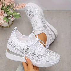 Iolanthe | Orthopedic Lace-Up Sneaker