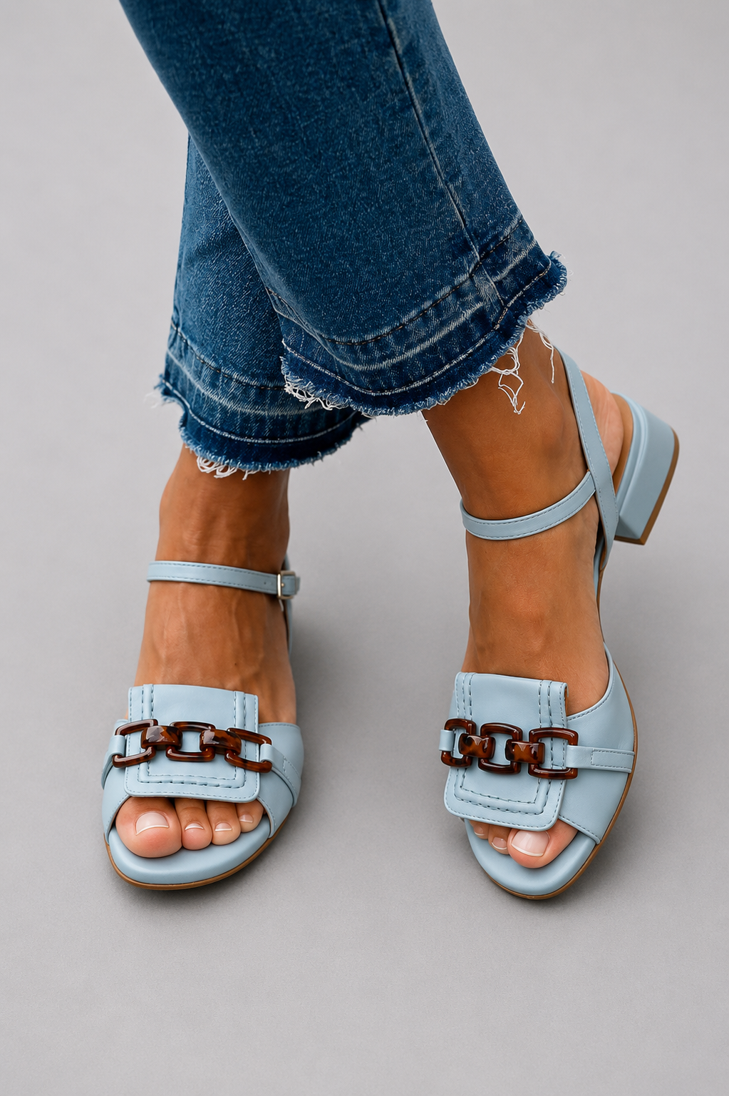 Nan | Elegant Coastline Sandals