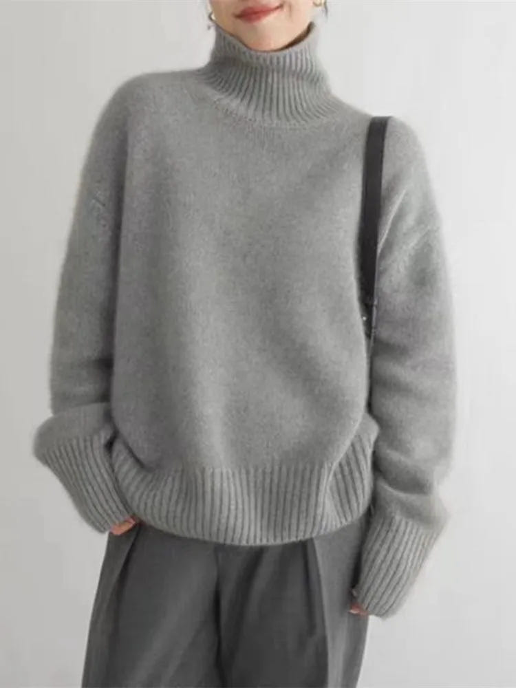 Deborah | Soft Turtleneck Sweater