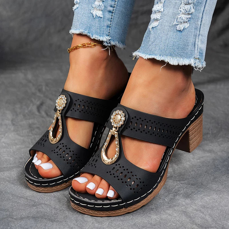 Vix | Orthopaedic Block Heel Sandals