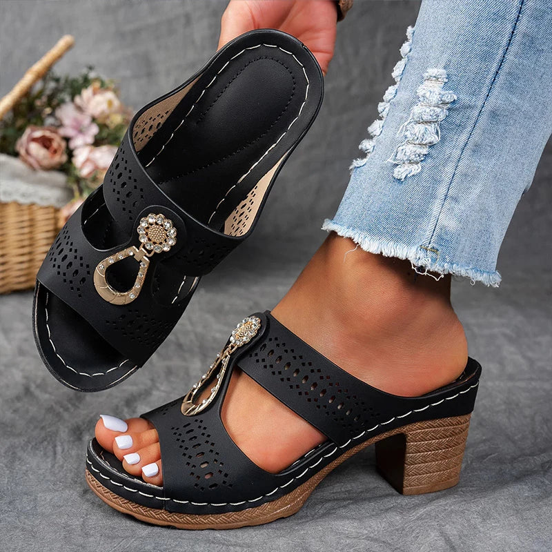 Vix | Orthopaedic Block Heel Sandals