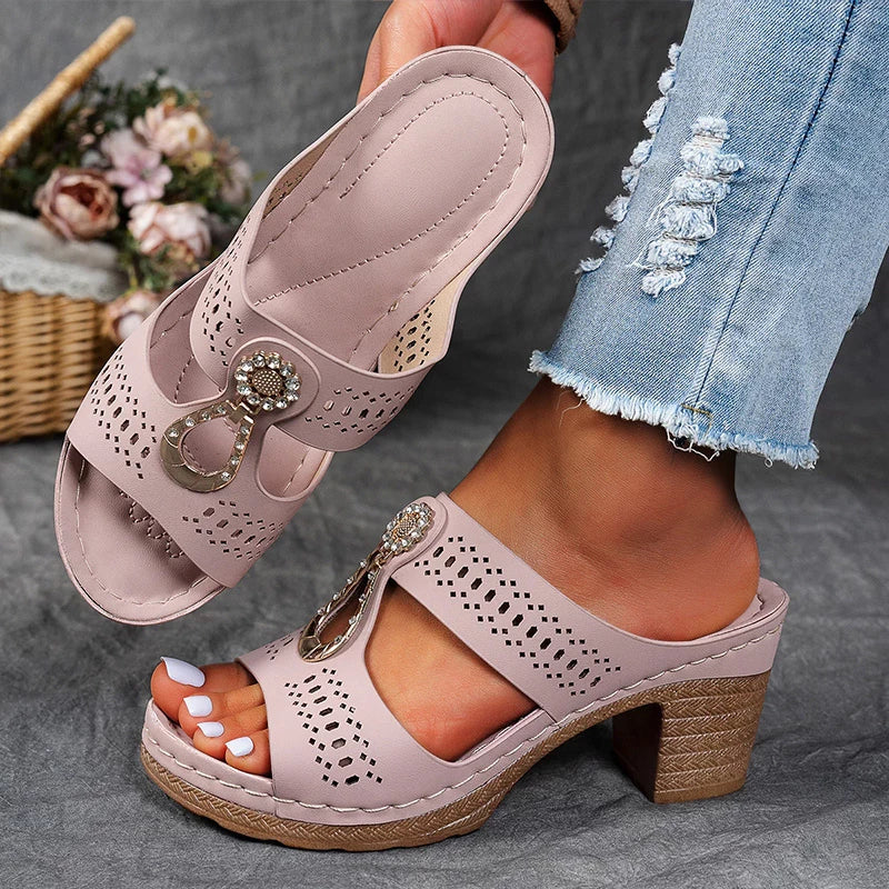 Vix | Orthopaedic Block Heel Sandals