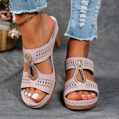 Vix | Orthopaedic Block Heel Sandals