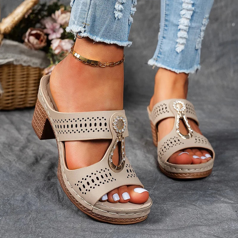 Vix | Orthopaedic Block Heel Sandals