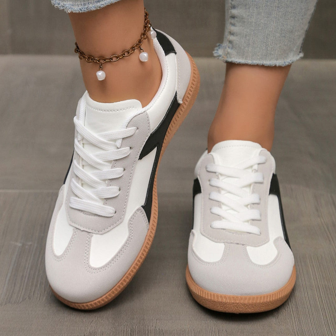 Shelby | Orthopaedic Trainers