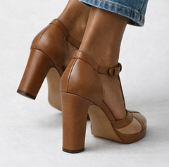 Annika | Retro Heeled Pumps