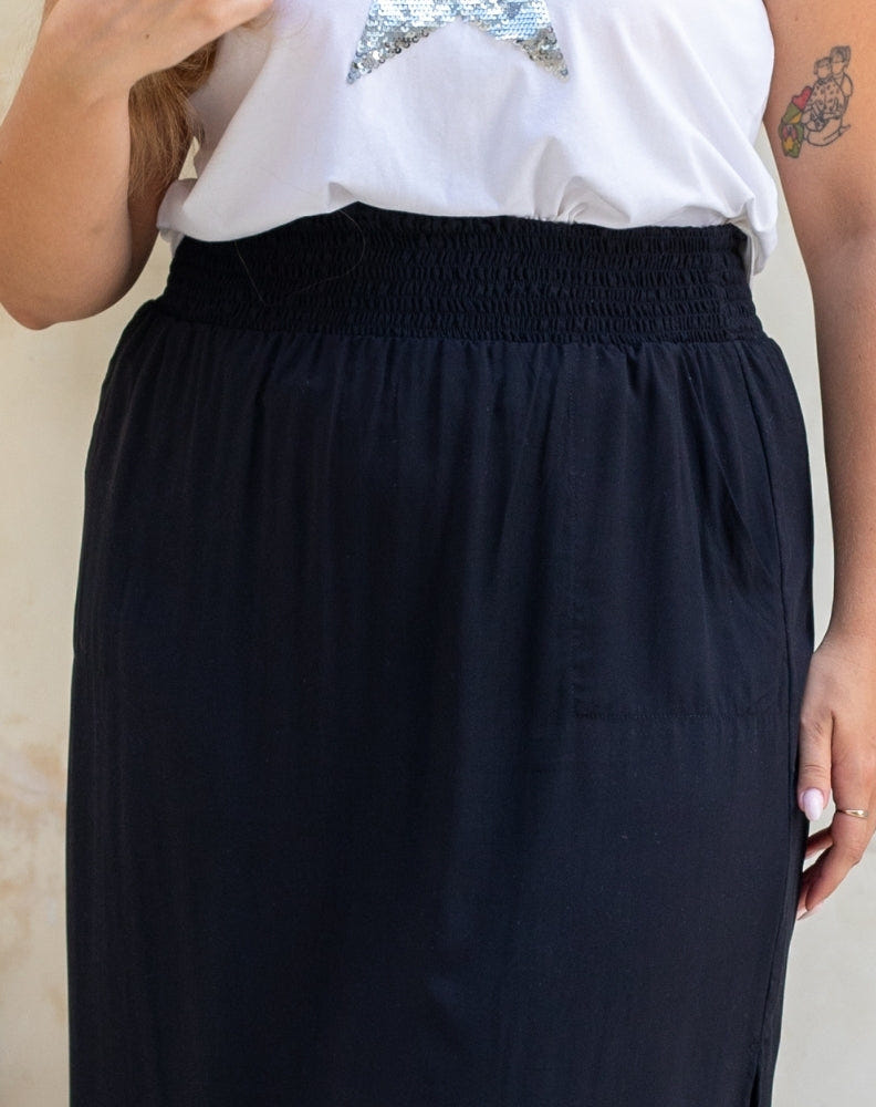 Helga | Summer Ease Skirt