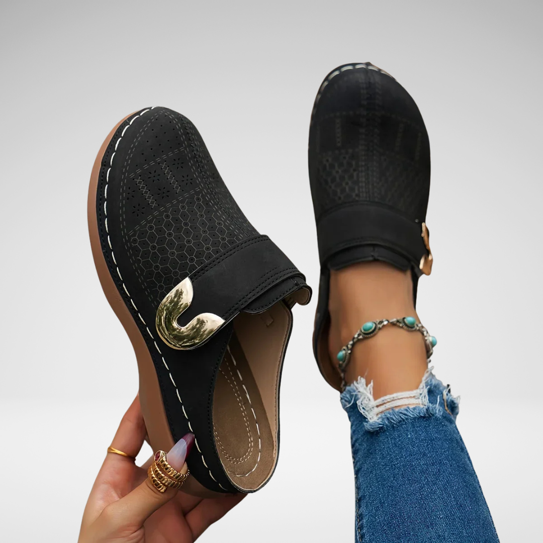 Lneta | Chic Supportive Wedge Sandal