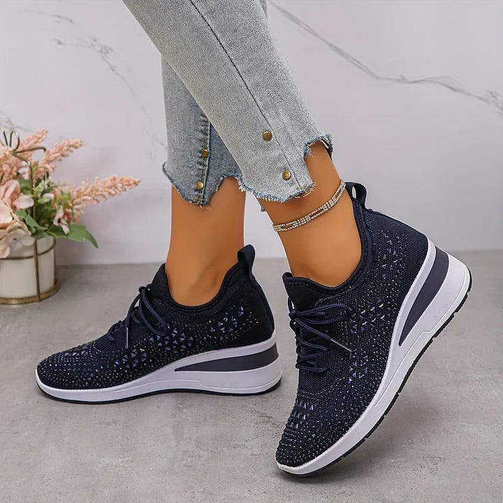 Iolanthe | Orthopedic Lace-Up Sneaker
