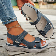 Fneta | Refined Comfort Sandals